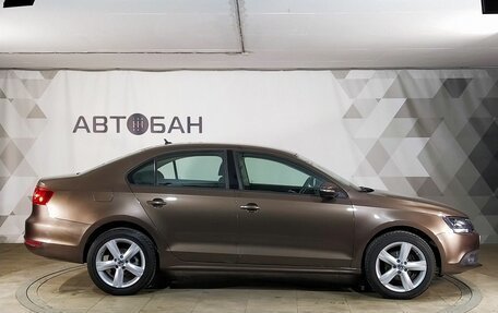 Volkswagen Jetta VI, 2012 год, 1 199 000 рублей, 6 фотография