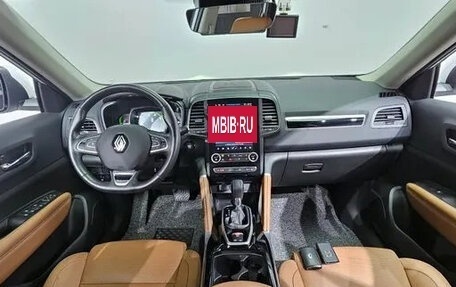 Renault Samsung QM6, 2024 год, 3 400 000 рублей, 8 фотография