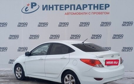 Hyundai Solaris II рестайлинг, 2013 год, 865 000 рублей, 7 фотография