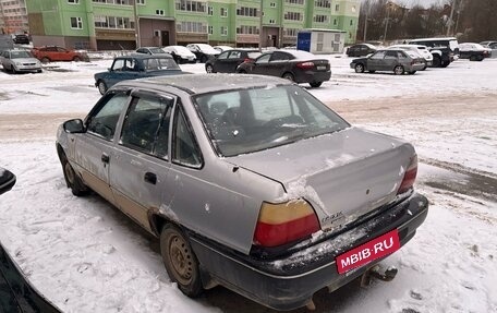 Daewoo Nexia I рестайлинг, 2001 год, 55 000 рублей, 2 фотография