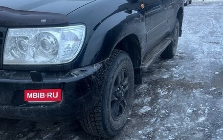 Toyota Land Cruiser 100 рестайлинг 2, 2005 год, 2 850 000 рублей, 12 фотография