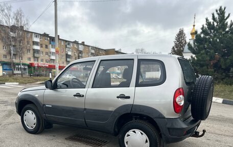 Chevrolet Niva I рестайлинг, 2014 год, 570 000 рублей, 7 фотография