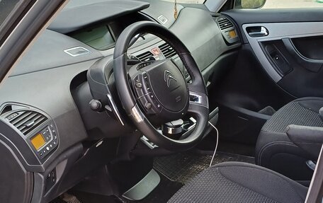 Citroen C4 Picasso II рестайлинг, 2011 год, 750 000 рублей, 3 фотография