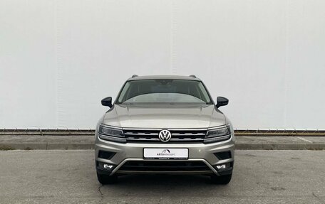 Volkswagen Tiguan II, 2019 год, 2 615 000 рублей, 5 фотография