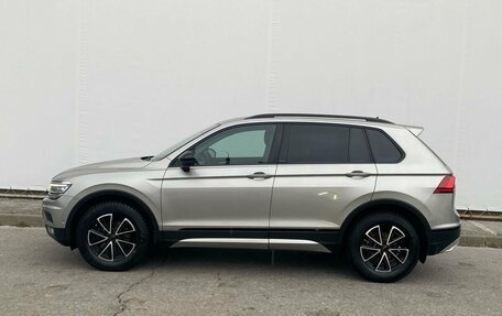 Volkswagen Tiguan II, 2019 год, 2 615 000 рублей, 8 фотография