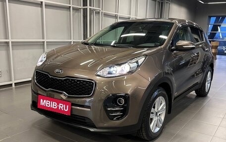 KIA Sportage IV рестайлинг, 2018 год, 2 345 000 рублей, 1 фотография