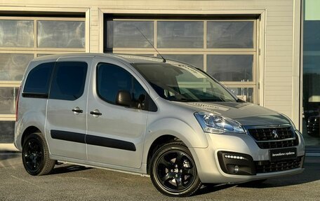 Peugeot Partner II рестайлинг 2, 2021 год, 2 200 000 рублей, 3 фотография