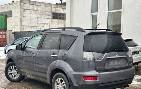 Mitsubishi Outlander III рестайлинг 3, 2011 год, 1 249 000 рублей, 6 фотография