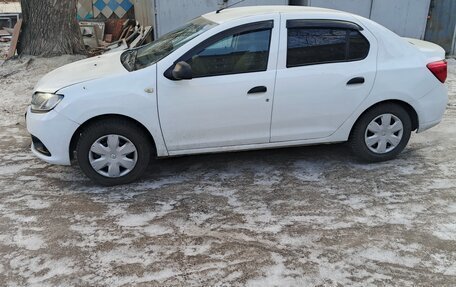 Renault Logan II, 2017 год, 600 000 рублей, 6 фотография