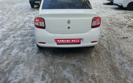 Renault Logan II, 2017 год, 600 000 рублей, 4 фотография