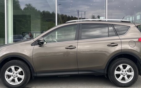 Toyota RAV4, 2014 год, 1 910 000 рублей, 7 фотография