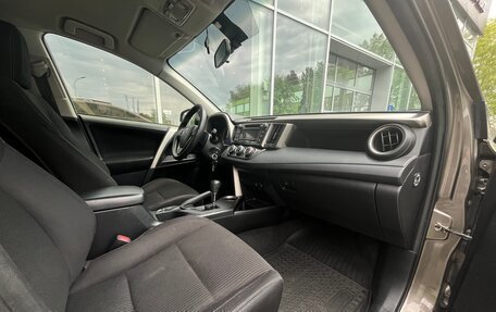 Toyota RAV4, 2014 год, 1 910 000 рублей, 10 фотография