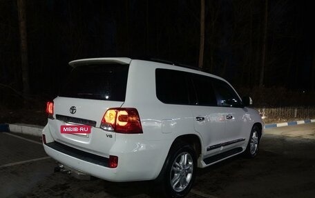 Toyota Land Cruiser 200, 2012 год, 3 600 000 рублей, 8 фотография