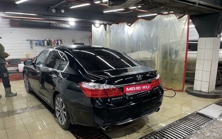 Honda Accord IX рестайлинг, 2013 год, 2 400 000 рублей, 4 фотография