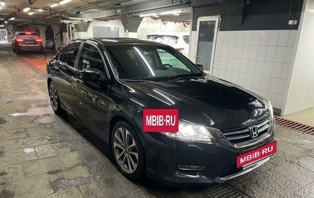 Honda Accord IX рестайлинг, 2013 год, 2 400 000 рублей, 11 фотография