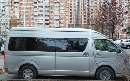 Toyota HiAce H200, 2005 год, 1 450 000 рублей, 5 фотография