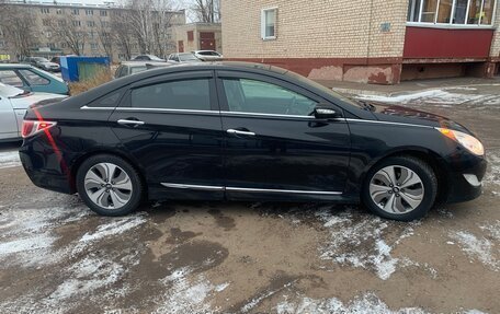 Hyundai Sonata VI, 2013 год, 1 550 000 рублей, 9 фотография