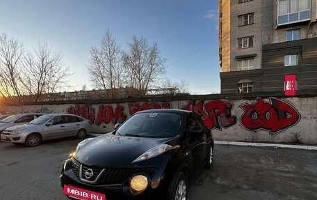 Nissan Juke II, 2011 год, 1 100 000 рублей, 3 фотография