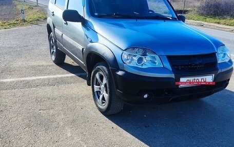 Chevrolet Niva I рестайлинг, 2011 год, 570 000 рублей, 2 фотография