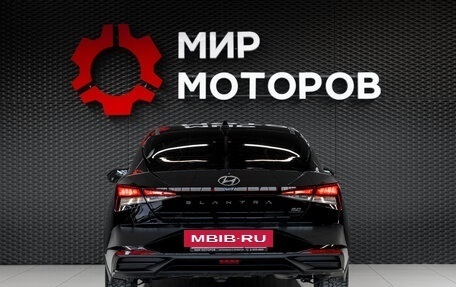 Hyundai Elantra, 2021 год, 2 200 000 рублей, 8 фотография