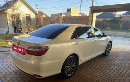 Toyota Camry, 2015 год, 2 400 000 рублей, 3 фотография