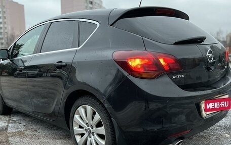 Opel Astra J, 2011 год, 653 000 рублей, 6 фотография