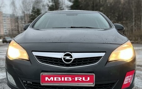 Opel Astra J, 2011 год, 653 000 рублей, 9 фотография