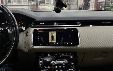 Land Rover Range Rover Velar I, 2018 год, 7 300 000 рублей, 12 фотография