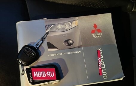 Mitsubishi Outlander III рестайлинг 3, 2007 год, 1 395 000 рублей, 37 фотография