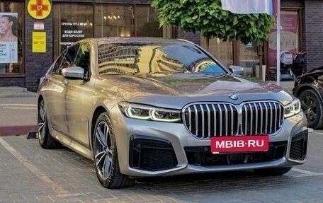 BMW 7 серия, 2021 год, 11 000 000 рублей, 9 фотография