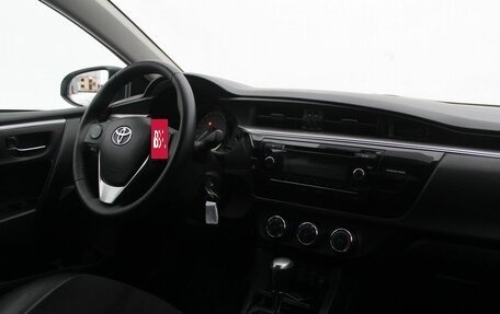 Toyota Corolla, 2015 год, 1 060 000 рублей, 14 фотография