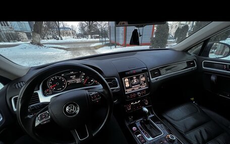 Volkswagen Touareg III, 2013 год, 2 850 000 рублей, 16 фотография