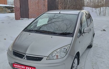 Mitsubishi Colt VI рестайлинг, 2005 год, 580 000 рублей, 3 фотография