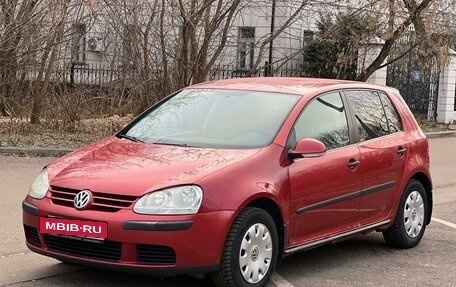 Volkswagen Golf V, 2005 год, 390 000 рублей, 2 фотография