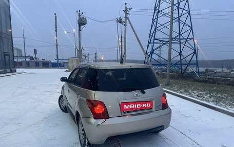 Toyota Ist II, 2003 год, 515 000 рублей, 6 фотография