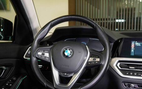 BMW 3 серия, 2020 год, 3 360 000 рублей, 13 фотография