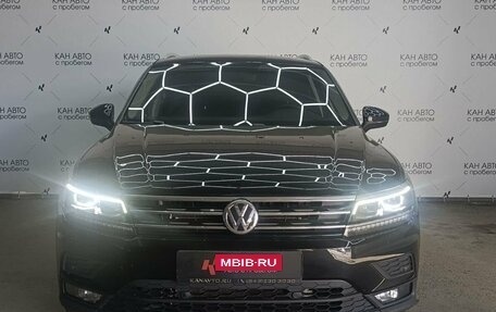 Volkswagen Tiguan II, 2018 год, 3 050 000 рублей, 2 фотография