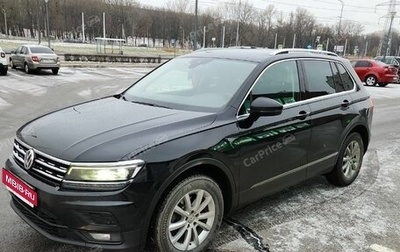 Volkswagen Tiguan II, 2019 год, 2 349 000 рублей, 1 фотография