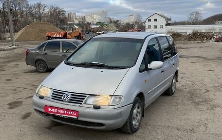 Volkswagen Sharan I рестайлинг, 1998 год, 315 000 рублей, 2 фотография