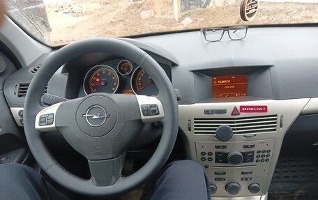 Opel Astra H, 2008 год, 690 000 рублей, 13 фотография