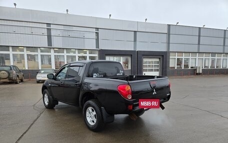 Mitsubishi L200 IV рестайлинг, 2010 год, 1 160 000 рублей, 3 фотография