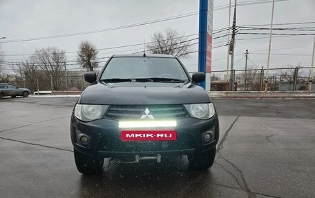 Mitsubishi L200 IV рестайлинг, 2010 год, 1 160 000 рублей, 8 фотография