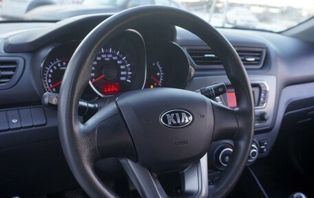 KIA Rio III рестайлинг, 2014 год, 950 000 рублей, 18 фотография