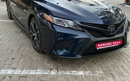 Toyota Camry, 2018 год, 3 150 000 рублей, 3 фотография