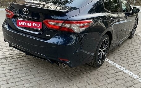 Toyota Camry, 2018 год, 3 150 000 рублей, 7 фотография