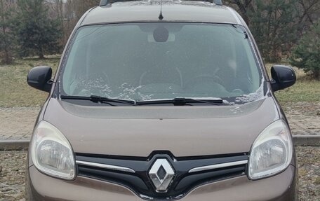 Renault Kangoo II рестайлинг, 2014 год, 1 300 000 рублей, 1 фотография