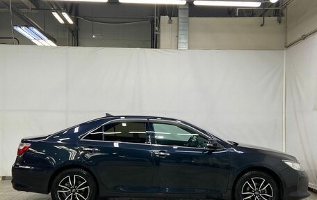 Toyota Camry, 2017 год, 2 840 000 рублей, 4 фотография