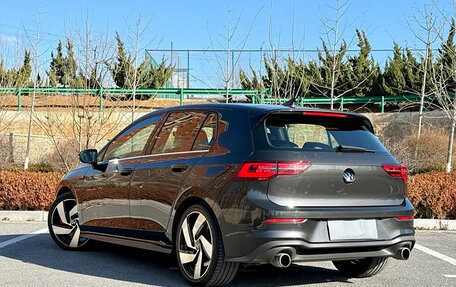 Volkswagen Golf GTI, 2021 год, 3 000 000 рублей, 7 фотография