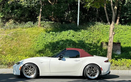 Mazda MX-5, 2021 год, 5 530 000 рублей, 9 фотография