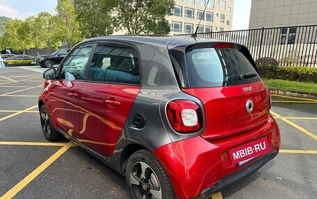 Smart Forfour II, 2018 год, 1 450 000 рублей, 7 фотография